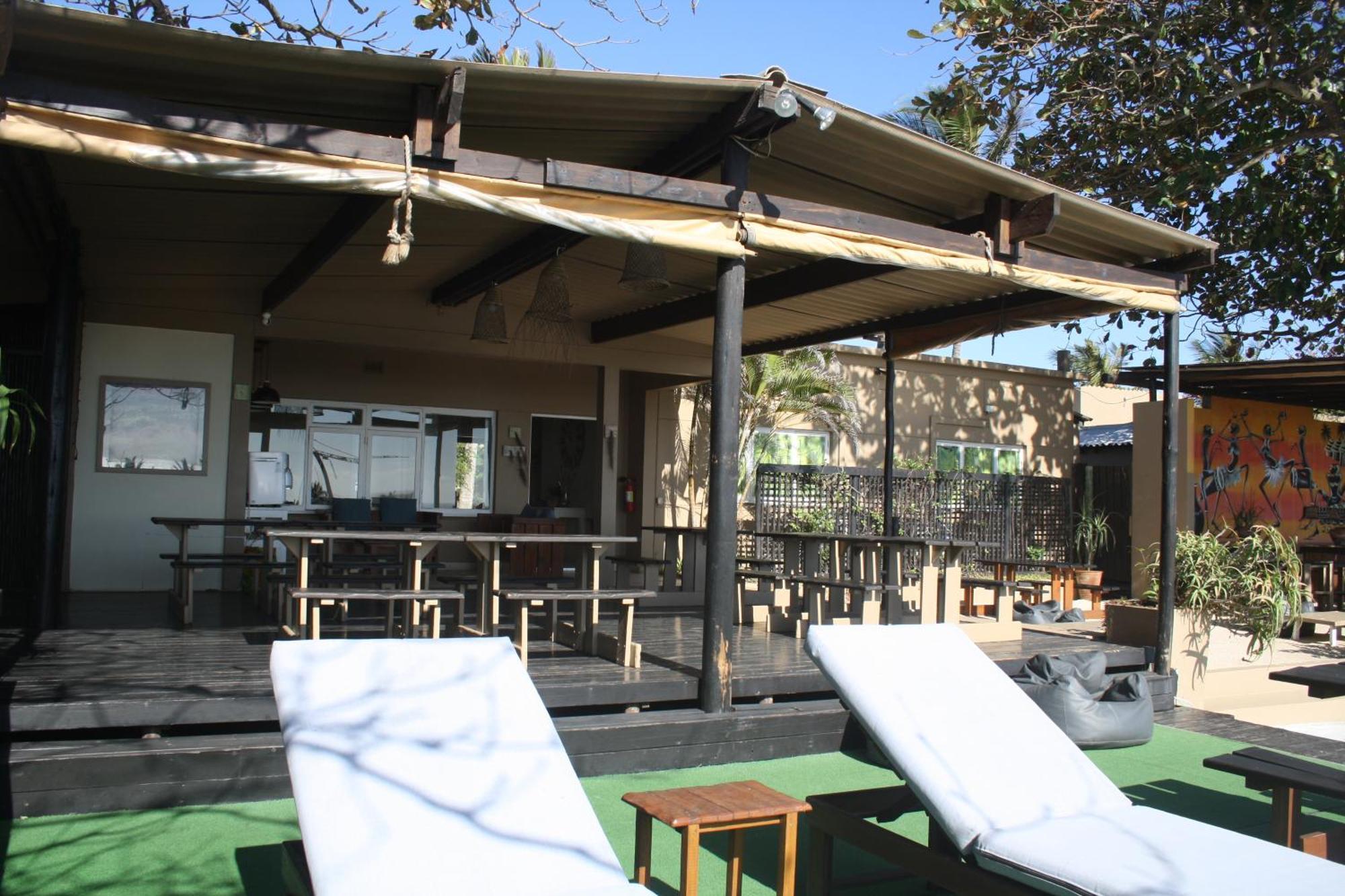 Planet Scuba Bed And Breakfast 蓬塔杜欧鲁 外观 照片